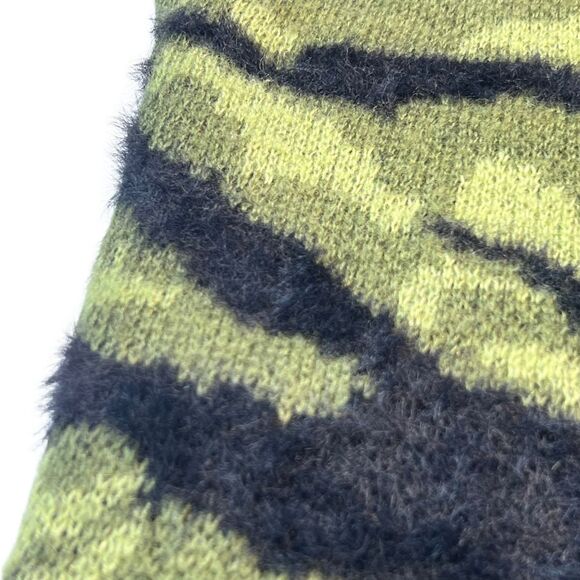 Time And Tru Cardigan XL Green Camo Buttons  Militarycore Edgy Layering Knitwear - Picture 6 of 11